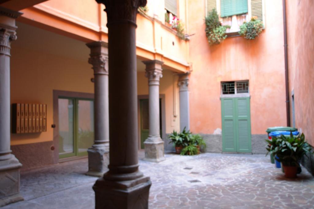 La Rosa Scarlatta Apartment Bergamo Luaran gambar