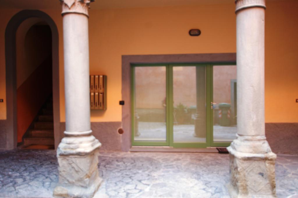 La Rosa Scarlatta Apartment Bergamo Luaran gambar
