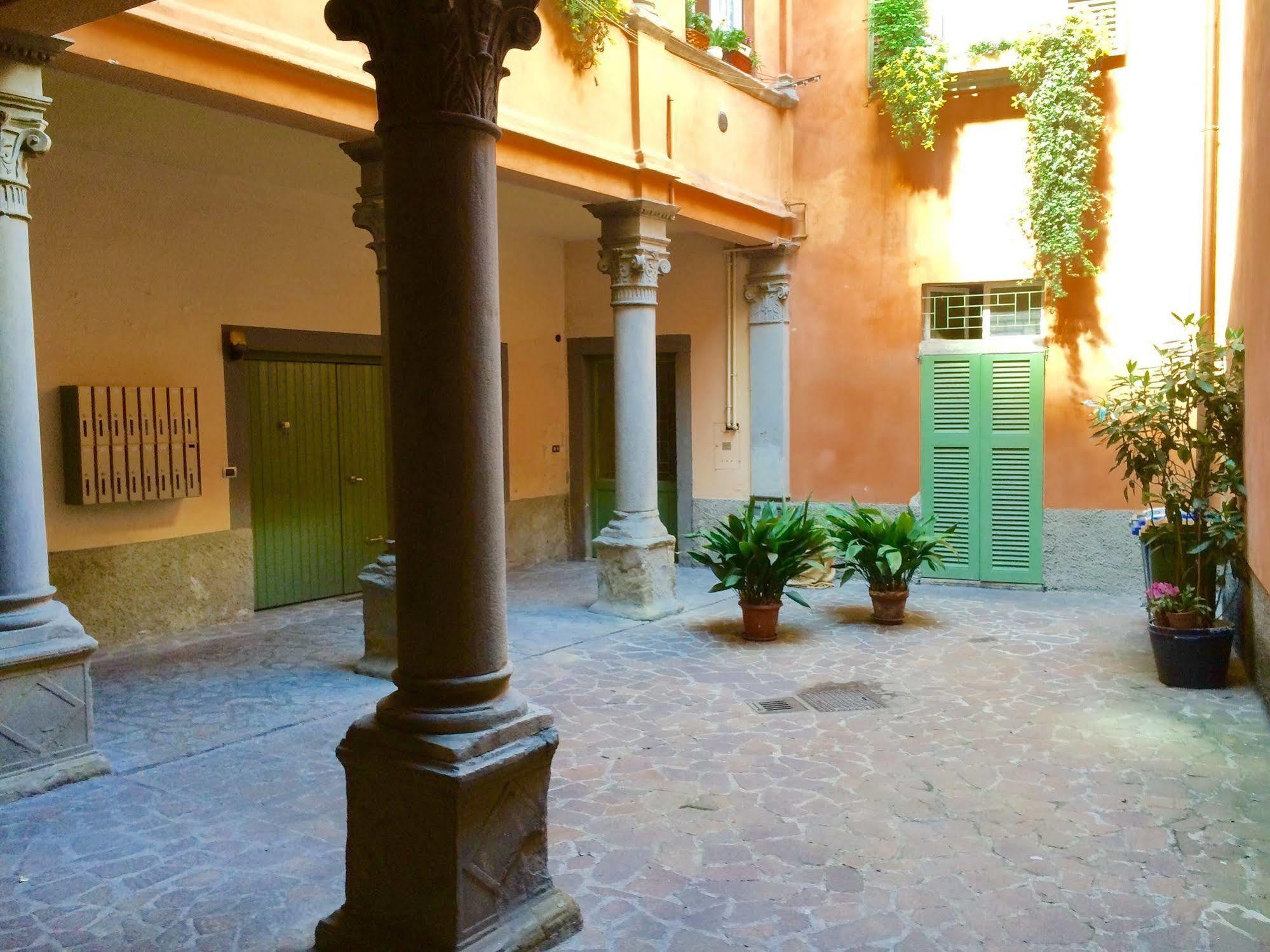 La Rosa Scarlatta Apartment Bergamo Luaran gambar